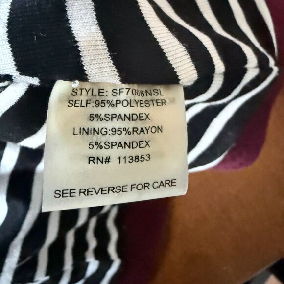 41 Hawthorn StitchFix Jersey Knit Maroon Stretch Ruched Sleeve Blazer Size S - Picture 4 of 4